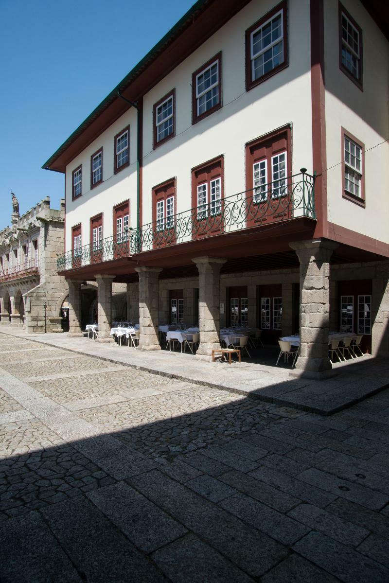 Hotel Da Oliveira Guimaraes Exterior photo